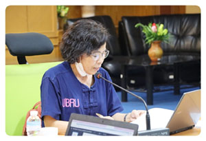 ผศ.ดร.ชวนคิด มะเสนะ ประธานการประชุมคณะกรรมการดำเนินงานโครงการพัฒนาครูและโรงเรียนตำรวจตระเวนชายแดน ปี 2564