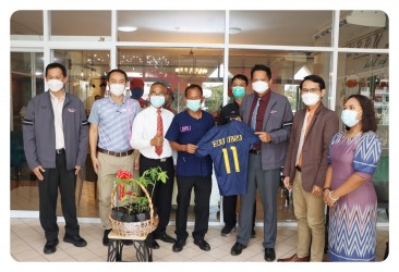 รองศาสตราจารย์ธรรมรักษ์ ละอองนวล รองศาสตราจารย์ธรรมรักษ์ ละอองนวล