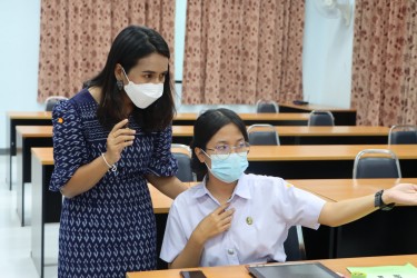 อ.ดร.ปรีดา กังแฮ รองคณบดีฝ่ายกิจการนักศึกษา อ.ดร.ปรีดา กังแฮ รองคณบดีฝ่ายกิจการนักศึกษา